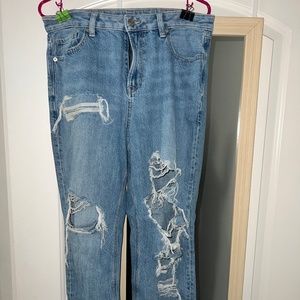 American Eagle Mom Jeans